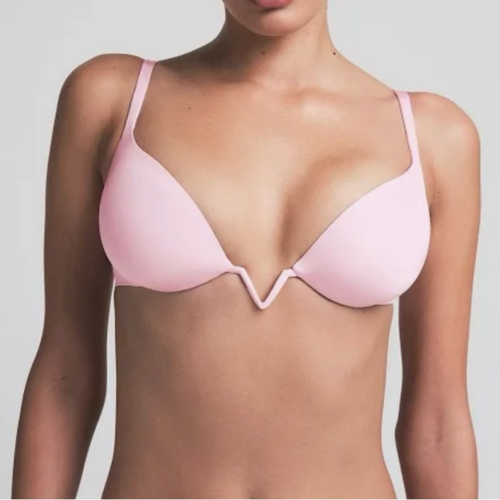 Skims Ultimate Deep V Push Up Bra